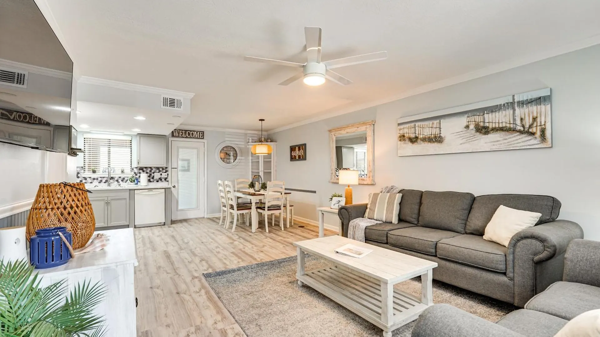 Panama City Beach Retreat Pool And Beach Access! location